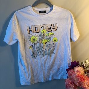 Honey Tee!